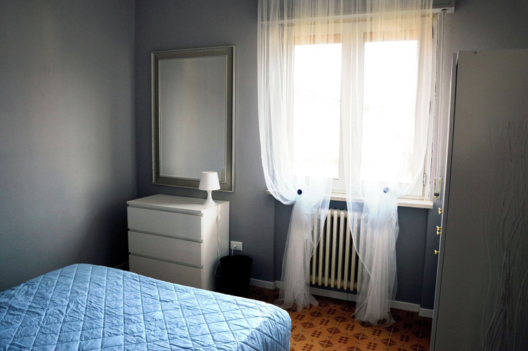 Bedroom 5, "agli Ulivi" Cozy and Comfortable Apartment, Brescia