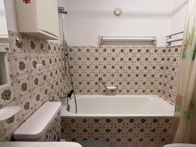 Bathroom 3, Chesa Chatrigna App 6 - Celerina, Maloja