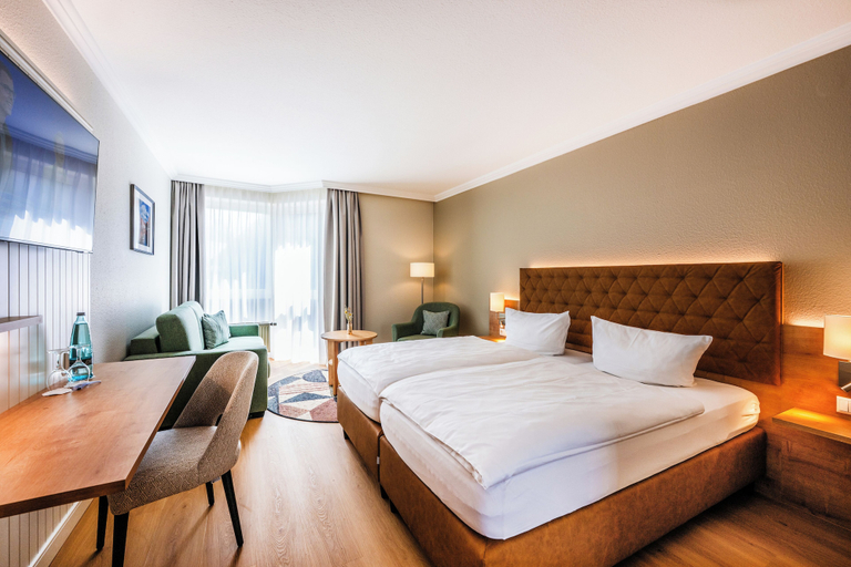 Bedroom 2, Landhotel Zur Eiche, Stade