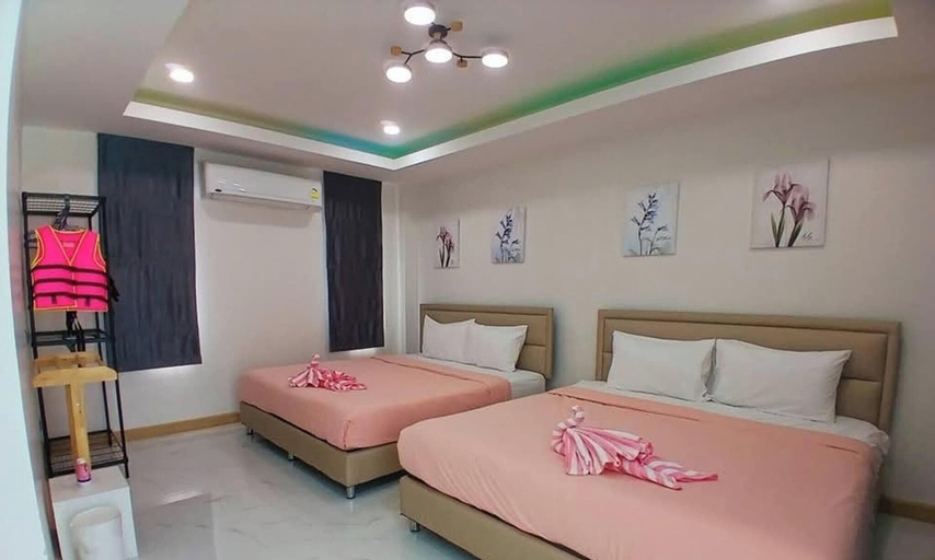Room 4, Large Private Pool Villa, 650 m From Mae Rumphueng Beach, Muang Rayong