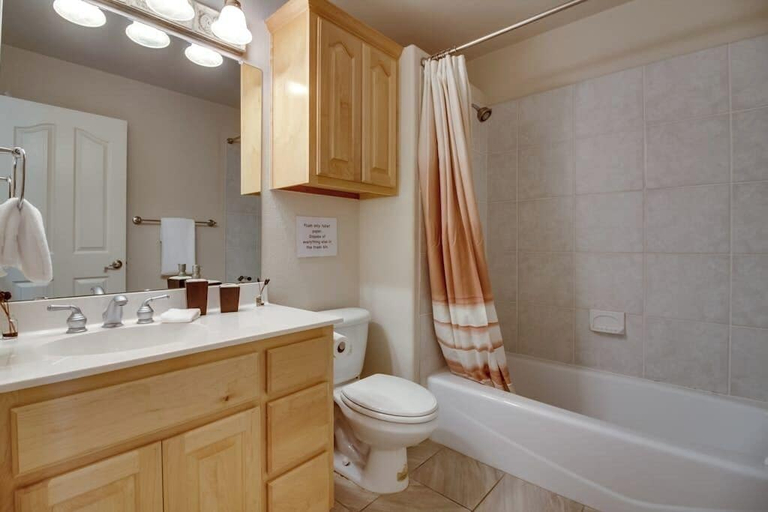 Bathroom 5, Wonderful Lake-view Home With Game Room & Firepit, Travis