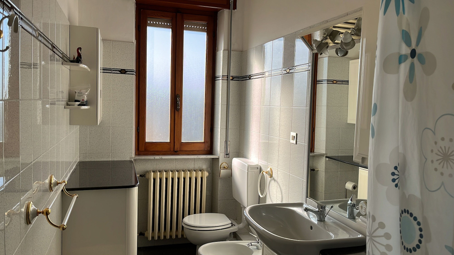 Bathroom 5, Suite Panoramica - Casa T Home Bed and, Alessandria