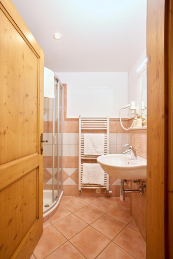 Bathroom 3, Esterer, Salzburg Umgebung