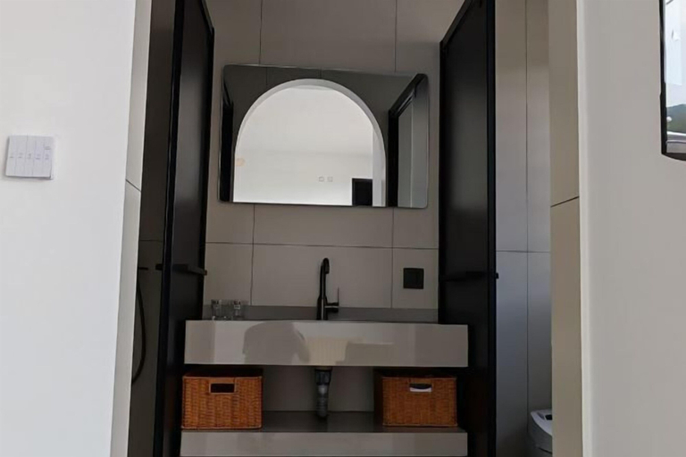 Bathroom 4, Na House, Qianxinan Buyei and Miao