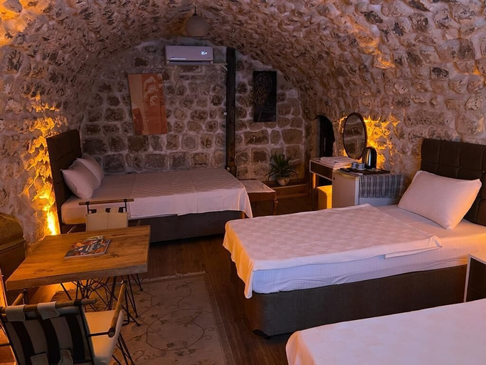 Room 3, Hasbahan Konak, Merkez