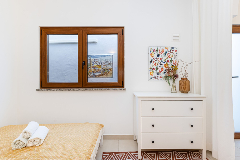 Room 4, Casa Saudade Townhouse - 400m From The Beach, Lagoa