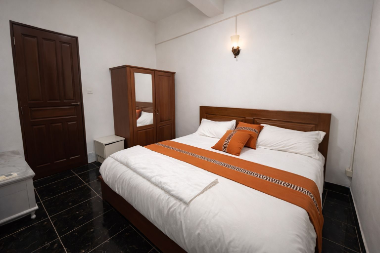 Room 2, YT Hotel & Hostel Vientiane, Vientiane