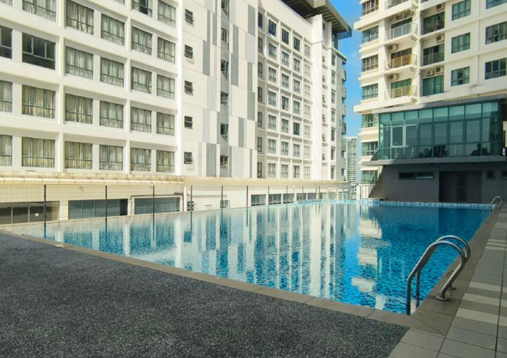 Sport & Beauty 2, #DP3, Beauty Park View Stay Above DPulze Mall, Sepang