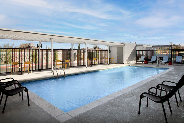 Sport & Beauty, Home2 Suites by Hilton El Paso East Loop 375, El Paso