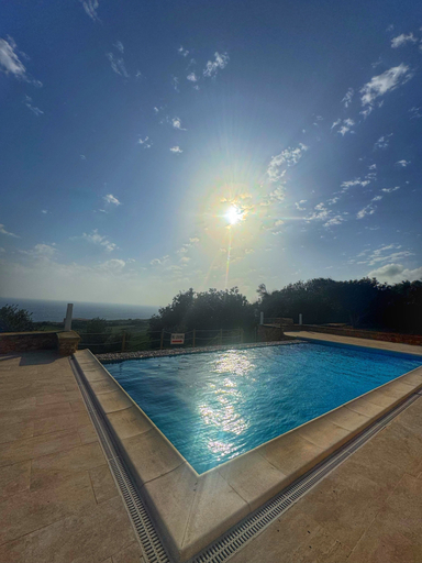 Pool 3, Dona Margerita D'aragona
