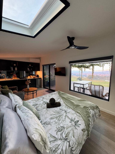 Bedroom, Bluestone Ridge, Wangaratta - South