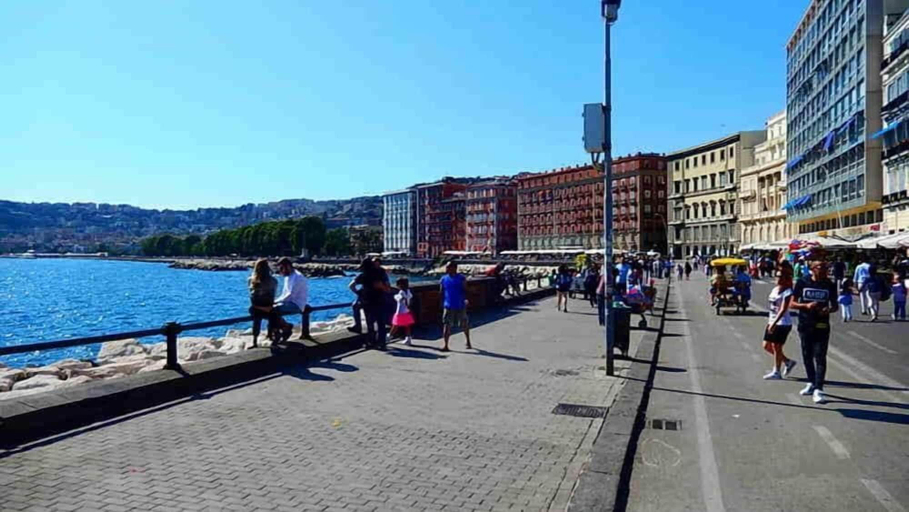 Exterior 5, Il Salotto Mergellina, Napoli