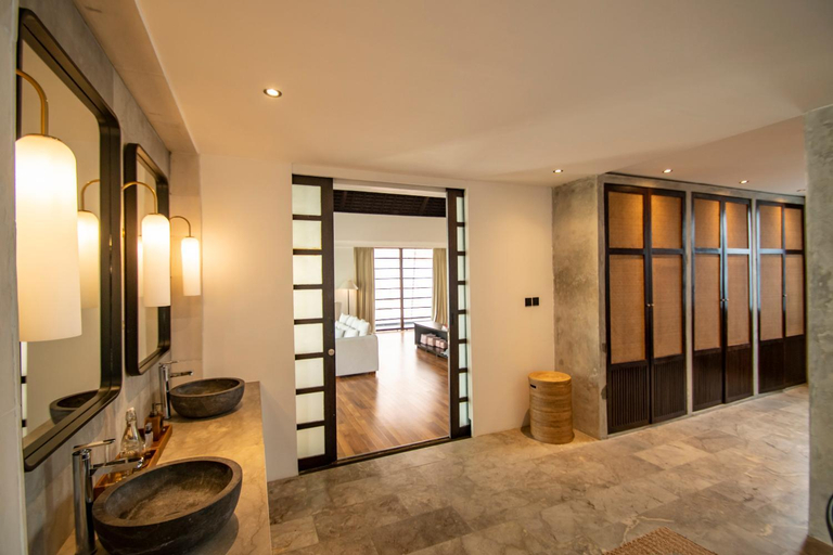 Bathroom 4, Villa Karishma, Badung