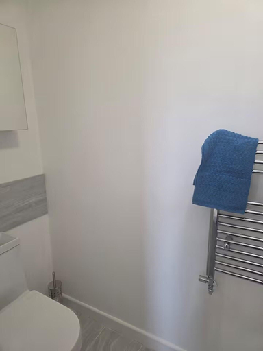 Bathroom 4, House Sleeps 7 With Garden and Parking, London