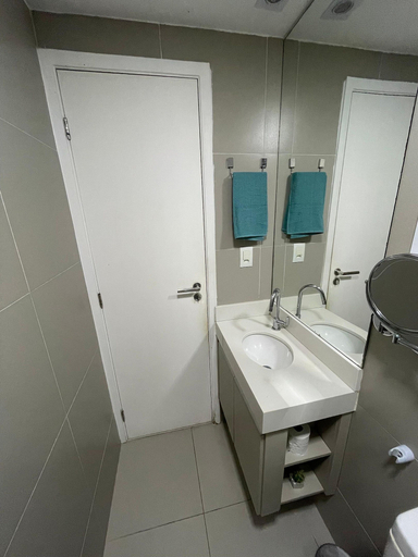 Bathroom 3, Flat 2 Quartos a 50m da Praia Perto da Feirinha, Fortaleza