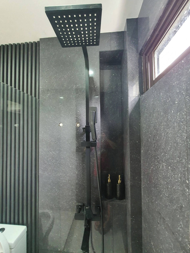 Bathroom 4, Casa Prinza Luxury Suite, Morong