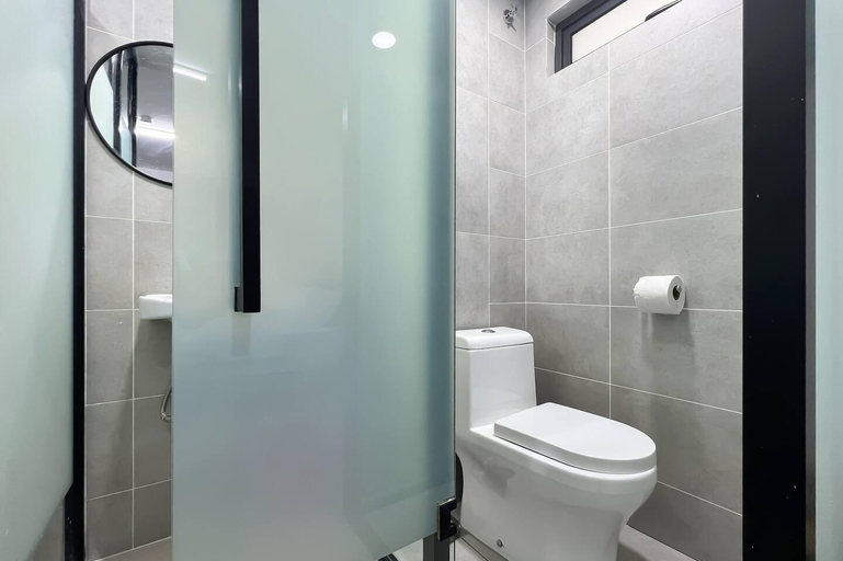 Bathroom 3, Studio 2-Pax Near Subang Airport, Shah Alam