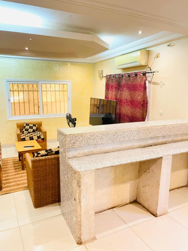 Living room 4, Room-luxurious Guest Room in the Heart o, Bamako