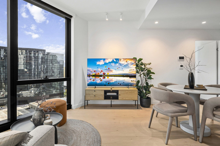 Living room 2, Southbank 2BR Apt Near Crown Casino Pool & Gym, Melbourne