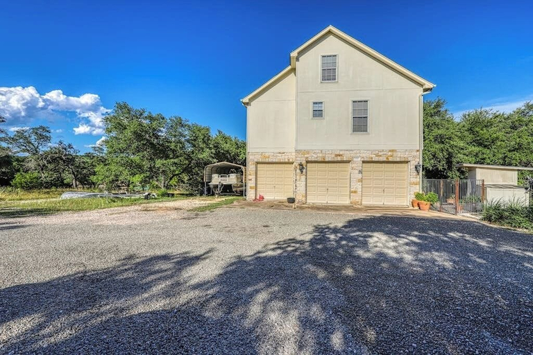 Exterior, Peaceful, Modern Home Close to Lago Vista With Large Deck & Balcony, Travis