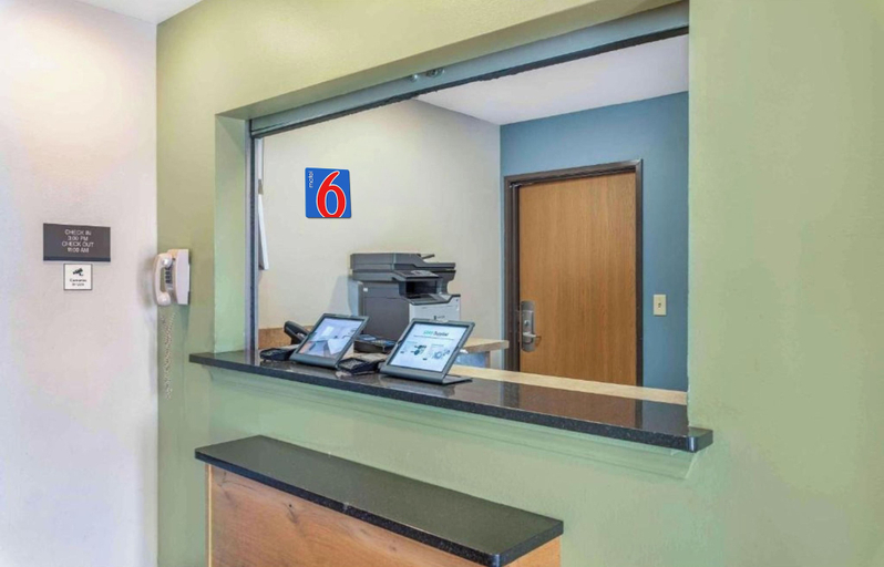Reception 2, Motel 6 Suites Little Rock Southwest AR , Pulaski