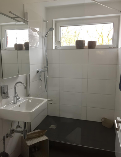 Bathroom 2, Ferienwohnungen Felix und Jan, Friesland
