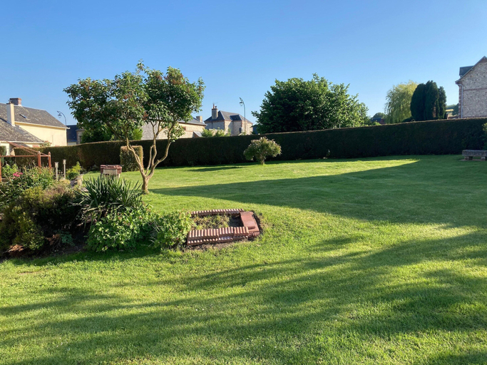 Garden, Large Family Home in Normandy, Seine-Maritime