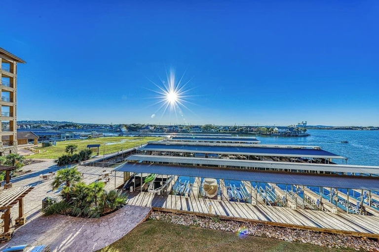 Terrace/patio, Dog-friendly & Spacious Condo With Lake Views, Large Balcony, & Pool, Llano