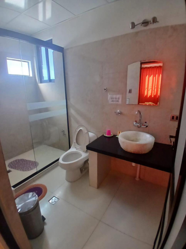 Bathroom 3, Hotel Cristales De Sal, Antonio Quijarro