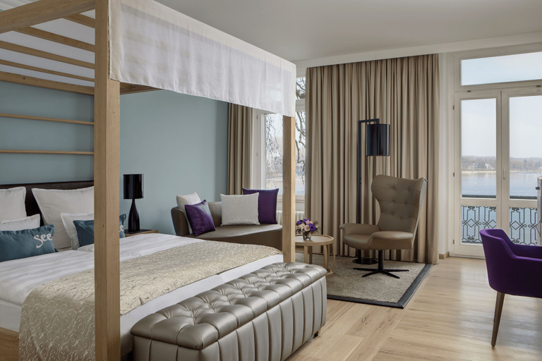 Bedroom 3, Steigenberger Inselhotel, Konstanz