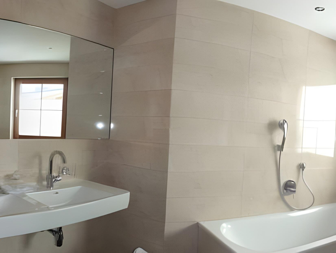 Bathroom 2, Hotel Garni Obermair, Schwaz