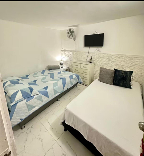 Bedroom 2, Hostal CAMPOAMOR, Medellín