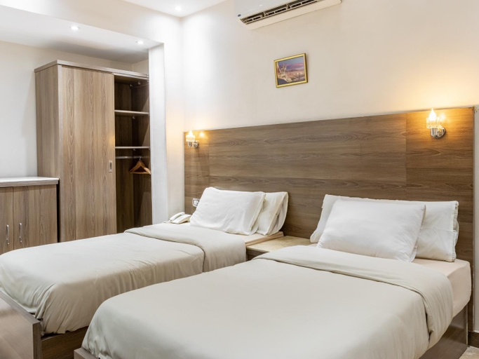 Bedroom 2, Enter Pyramids Inn, Al-Ahram