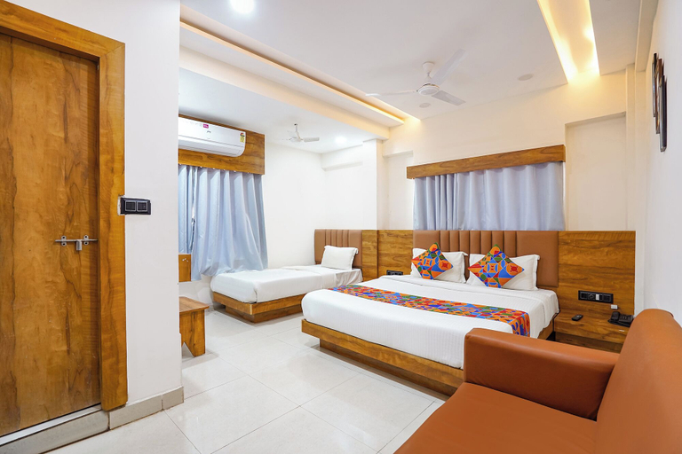 Room 3, Fabhotel Royal King, Ahmadabad