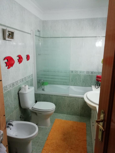 Others 3, Room-bed6 in a 6-bed Mixed Dormitory roo, Sintra