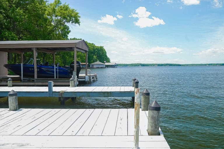 Water view, Spacious pet Friendly Waterfront House With Patio & Grill, Spotsylvania