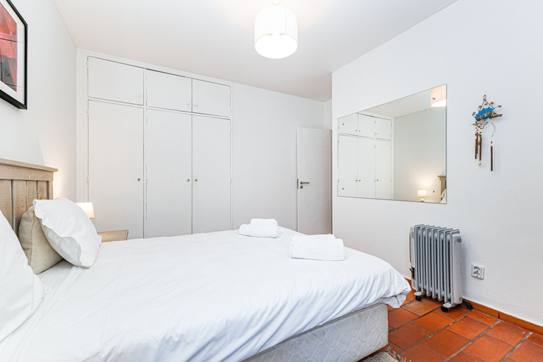 Room 3, Lagos Peaceful Panorama City Center, Lagos