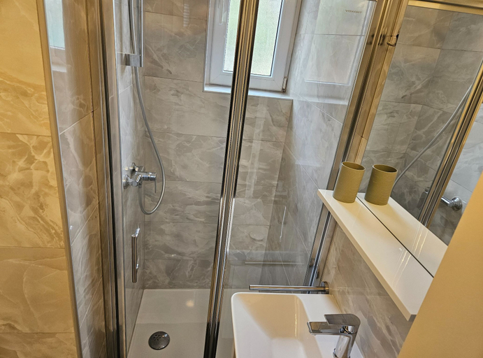 Bathroom 3, Apartments Amalia, Zadar