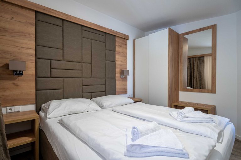 Room 4, Maiskogelblick Apartments - TOP 17, Zell am See