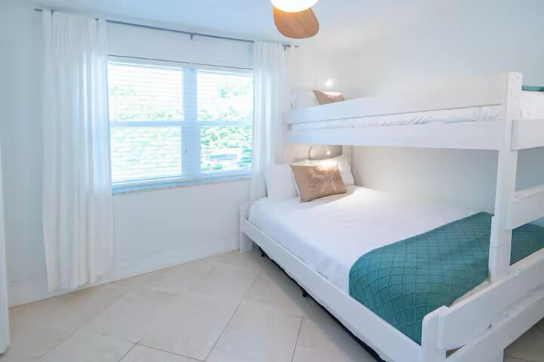 Property grounds 3, Treasure Coast Hideaway | Dogs Welcome, No Fees, Saint Lucie