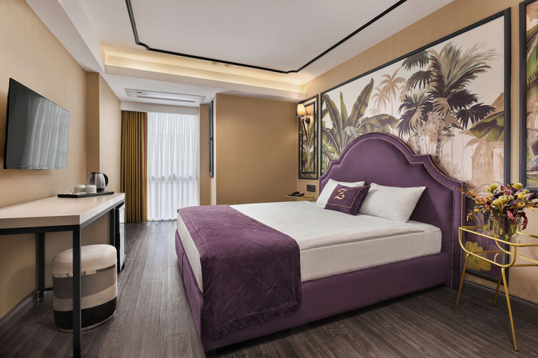 Bedroom 4, The New Hotel Zeybek, Konak
