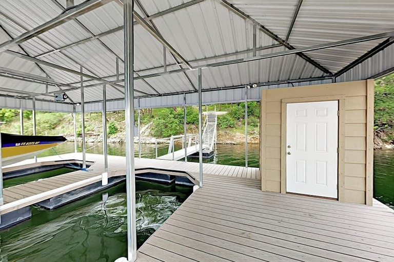 Pool, Natural Cliffside Oasis With Impressive Views, Gas Fireplace and Dock, Travis
