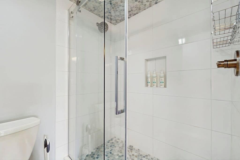 Bathroom 4, Cozy Dog-friendly Home With Full Kitchen, Patio & Backyard, Close to Golf Course, Llano