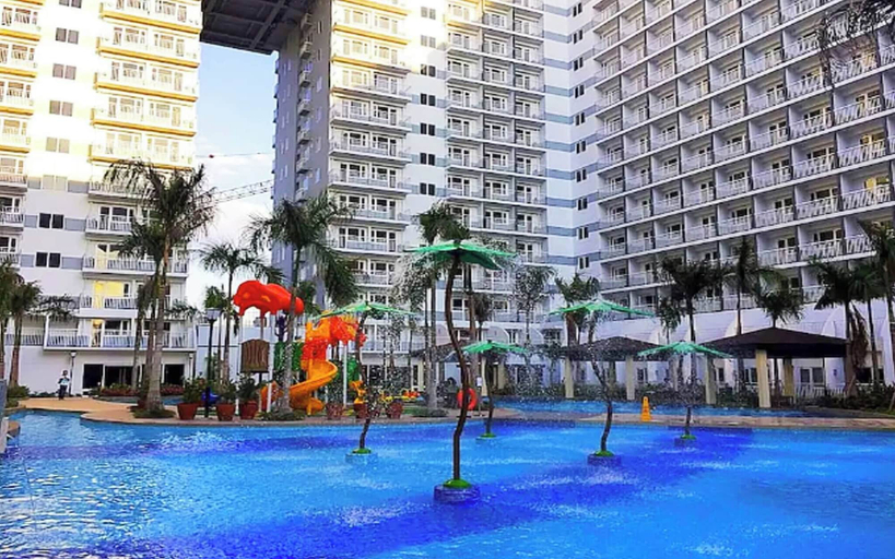 Pool 2, Urban Retreat at Shell Residences With Netflix 300mbps Wifi, Pasay City