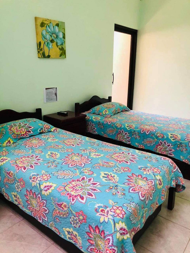 Room 3, Tranquil Beachside Retreat With Private Pool in Garabito, Garabito