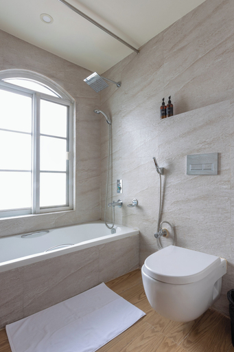 Bathroom 4, Nomad Pokhara Hotel, Gandaki