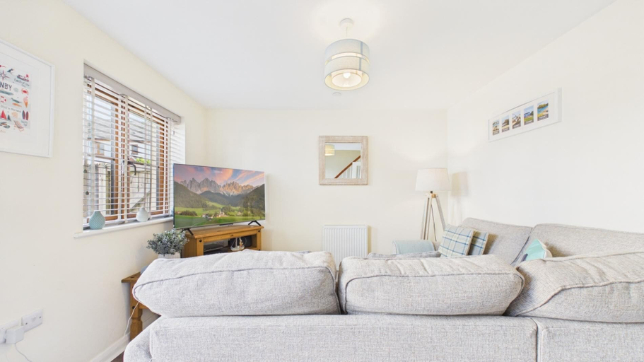 Floor plan 2, Anchors Aweigh - 2 Bedroom - New Hedges, Pembrokeshire