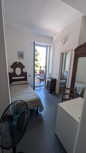 Bedroom, Hotel La Locanda, Verbano-Cusio-Ossola