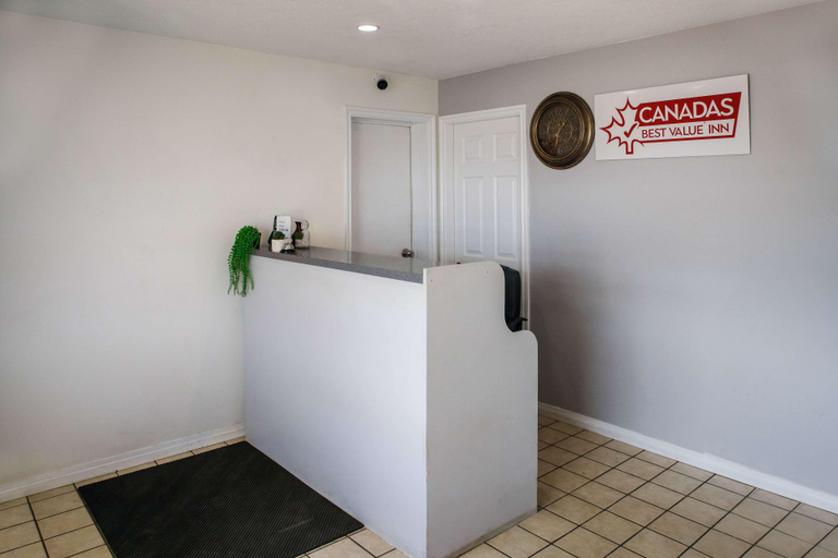 Public Area 2, Canadas Best Value Inn Fort St. John, Peace River