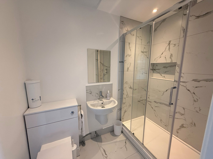 Bathroom 2, Fishergate Residences, Lancashire